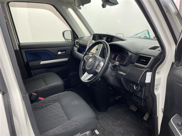 タンク カスタムＧ　Ｓ　純正ナビ　バックカメラ　スマートアシストＩＩ　両側パワスラ　クルーズコントロール　ＴＶキャンセラー　前方ドラレコ　革巻きステアリング　純正１４インチアルミホイール　ＬＥＤヘッドライト　スペアキー（8枚目）