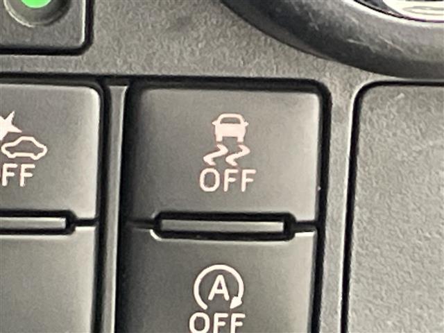 タンク カスタムＧ　Ｓ　純正ナビ　バックカメラ　スマートアシストＩＩ　両側パワスラ　クルーズコントロール　ＴＶキャンセラー　前方ドラレコ　革巻きステアリング　純正１４インチアルミホイール　ＬＥＤヘッドライト　スペアキー（31枚目）