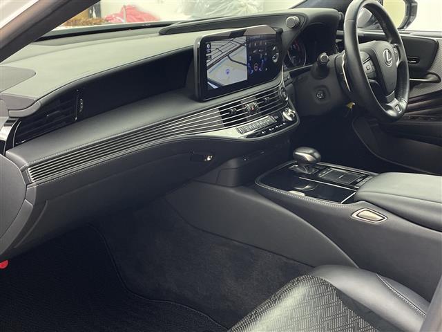 ������тm���C�P���̃K���o�[�����炱���ł��鍂������I���Q�O�Q�O�N�P���@�i���j���{�\����������������ׁi�������ÎԔ���s��̑�蔃����Ǝ҂�ΏۂƂ����u���Î����Ԕ���䐔�m���D�P�����v���j