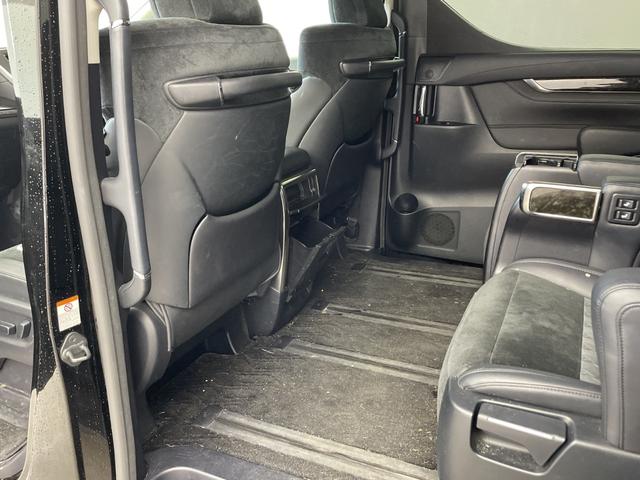 アルファード ２．５Ｓ　Ｃパッケージ　純正１０インチナビ・バックカメラ・ビルトインＥＴＣ・純正ドライブレコーダー・両側パワースライドドア・パワーバックドア・クルーズコントロール・ハーフレザー・パワーシート・ステアリングヒーター（15枚目）