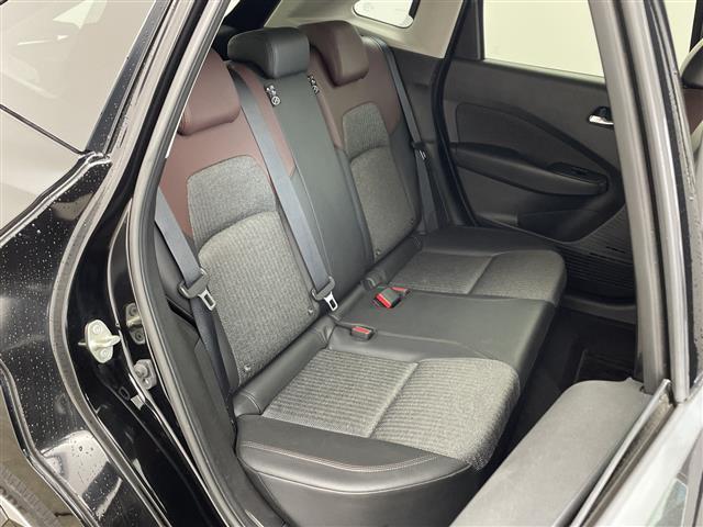 オーラ Ｇ　純正ナビ　全方位カメラ　プロパイロット　エマージェンシーブレーキ　車線逸脱警報　ＢＯＳＥプレミアムサウンド　レーダクルコン　デジタルインナーミラー　純正１７インチアルミホイール　ＬＥＤヘッドライト（11枚目）