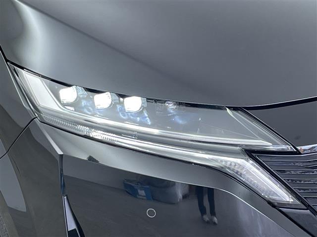 オーラ Ｇ　純正ナビ　全方位カメラ　プロパイロット　エマージェンシーブレーキ　車線逸脱警報　ＢＯＳＥプレミアムサウンド　レーダクルコン　デジタルインナーミラー　純正１７インチアルミホイール　ＬＥＤヘッドライト（36枚目）