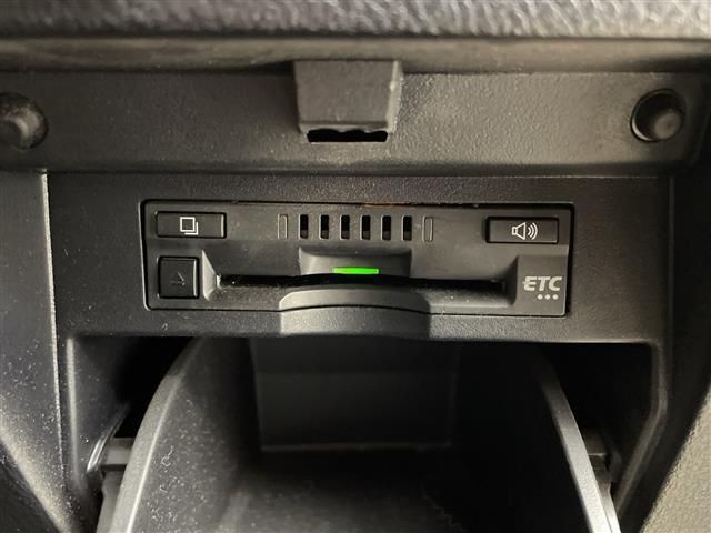 ヴェルファイア ２．５Ｚ　Ａエディション　純正ナビ　バックカメラ　トヨタセーフティセンス　クリアランスソナー　両側パワスラ　純正後席フリップダウンモニター　デジタルインナーミラー　純正１８インチアルミホイール　ＬＥＤライト　テレビキャンセラー（29枚目）