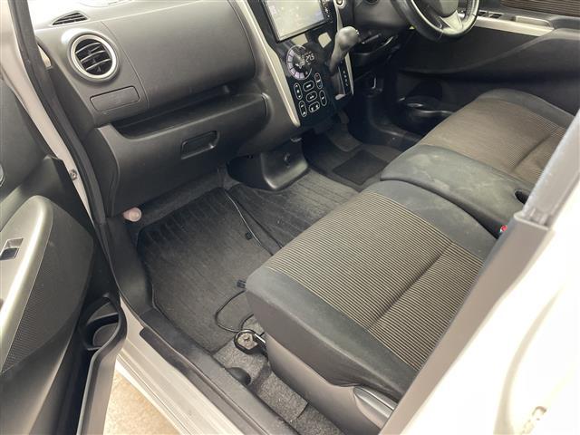 デイズ ハイウェイスター G 社外ナビ 全方位カメラ オートライト フォグランプ 純正15インチアルミホイール 純正フロアマット 防眩ミラー 電動格納ミラー ウインカーミラー ステアリングスイッチ ドアバイザー ETC(12枚目)