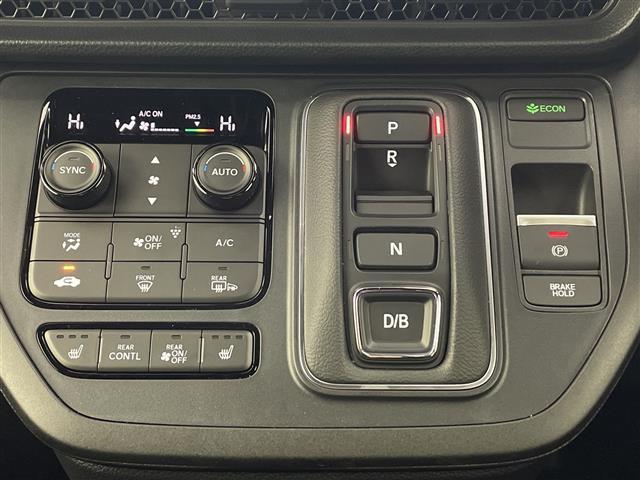 ステップワゴン ｅ：ＨＥＶスパーダ　・登録済未使用車・衝突軽減ブレーキ・アダプティブクルーズコントロール・レーンキープアシスト・オートハイビーム・純正１１．４型ナビ・純正１５．６インチ後席モニター・両側パワスラ・パワーバックドア・ＢＳＭ（29枚目）