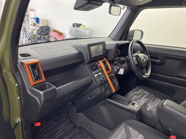 タフト G 社外ナビ スマートアシスト 衝突回避支援ブレーキ機能 車線逸脱抑制機能 路側逸脱警報機能 アダプティブクルーズコントロール コーナーセンサー シートヒーター LEDライト 純正15インチアルミホイール(12枚目)