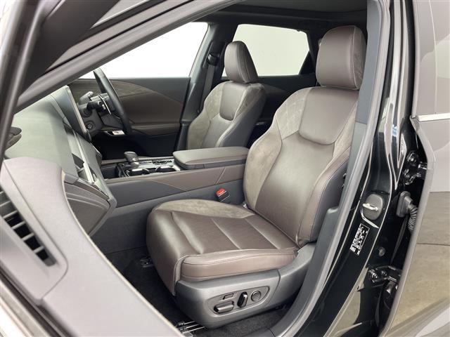 �K���o�[�O���[�v�ł͐V�N�݌ɂ�������T�O�O����ׁI���N���N����N���}�I�т�����Ă��܂��I