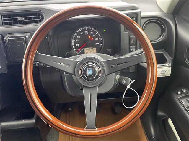 プロボックス F ディスプレイオーディオ・バックカメラ・ETC・電動格納ミラー・社外ハンドル・シートカバー・前方ドライブレコーダー・社外フロアマット・ヘッドライトレベライザー・リモコンキー(19枚目)