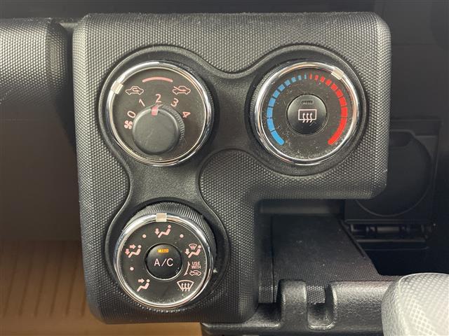 プロボックス F ディスプレイオーディオ・バックカメラ・ETC・電動格納ミラー・社外ハンドル・シートカバー・前方ドライブレコーダー・社外フロアマット・ヘッドライトレベライザー・リモコンキー(24枚目)