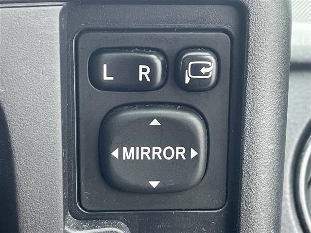 プロボックス F ディスプレイオーディオ・バックカメラ・ETC・電動格納ミラー・社外ハンドル・シートカバー・前方ドライブレコーダー・社外フロアマット・ヘッドライトレベライザー・リモコンキー(27枚目)