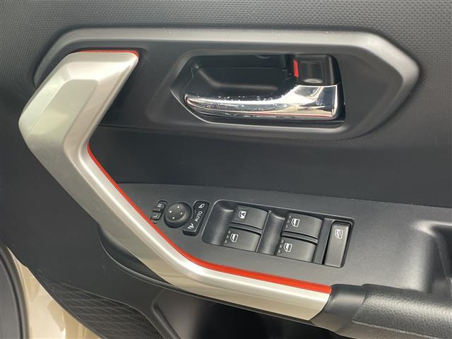 ライズ Ｚ　純正ナビ　バックカメラ　スマートアシスト　衝突回避支援ブレーキ機能　車線逸脱警報システム　先行車発進お知らせ機能　コーナーセンサー　前方ドラレコ　シートヒーター　純正１７インチアルミホイール　ＬＥＤ（16枚目）