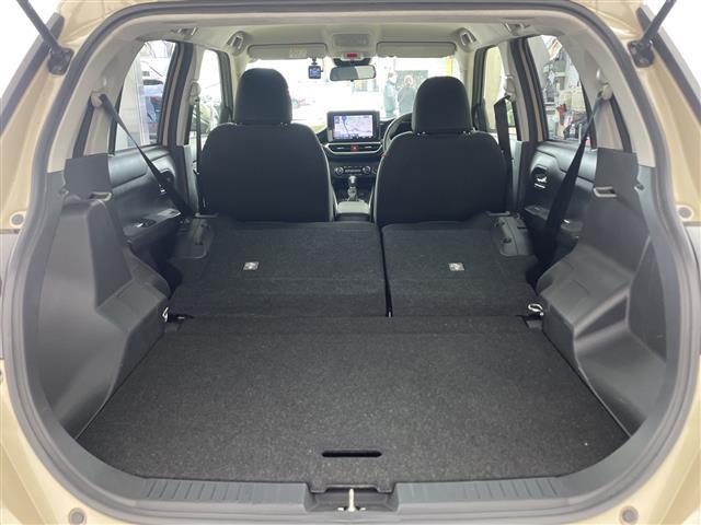 ライズ Ｚ　純正ナビ　バックカメラ　スマートアシスト　衝突回避支援ブレーキ機能　車線逸脱警報システム　先行車発進お知らせ機能　コーナーセンサー　前方ドラレコ　シートヒーター　純正１７インチアルミホイール　ＬＥＤ（19枚目）