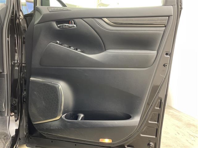 ヴェルファイア 3.5ZA Gエディション ・純正9インチナビ(CD/BT/YV/SD)・全方位モニター・クルーズコントロール・オートマチックハイビーム・クリアランスソナー・両側パワースライドドア・パワーシート・メモリーシート(31枚目)