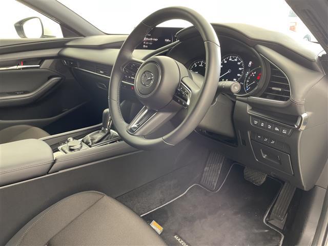 �K���X�R�[�e�B���O�A�i�r�Q�[�V�����A�d�s�b�ȂǁA���̑��̃p�[�c�̎��t�������ς���̂����k�������Ă���܂��I�I�N���}�̂��Ɖ��ł����C�����������I