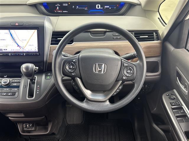 フリード Ｇ・ホンダセンシング　・社外８インチナビ／ＣＤ／ＤＶＤ／ＳＤ／ＴＶ／ＵＳＢ／ＨＤＭＩ・バックカメラ・両側パワースライドドア・ビルトインＥＴＣ・社外前後ミラー型ドライブレコーダー・ホンダセンシング・スマートキー（23枚目）