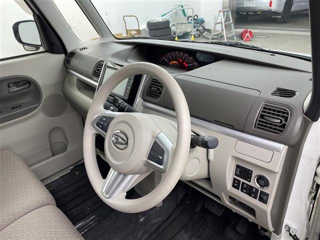 タント Ｘ　ＳＡＩＩＩ　純正ナビ　ＴＶ　バックカメラ　ＥＴＣ　助手席側パワースライドドア　スマートアシスト　衝突軽減ブレーキ　レーンキープ　オートハイビーム　誤発進抑制　運転席シートヒーター　スマートキー　プッシュスタート（8枚目）