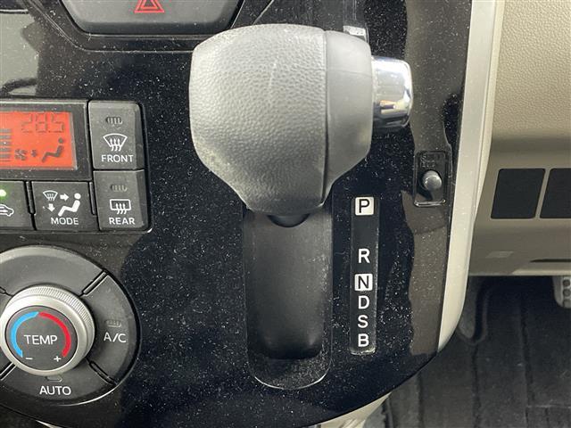 タント Ｘ　ＳＡＩＩＩ　純正ナビ　ＴＶ　バックカメラ　ＥＴＣ　助手席側パワースライドドア　スマートアシスト　衝突軽減ブレーキ　レーンキープ　オートハイビーム　誤発進抑制　運転席シートヒーター　スマートキー　プッシュスタート（28枚目）