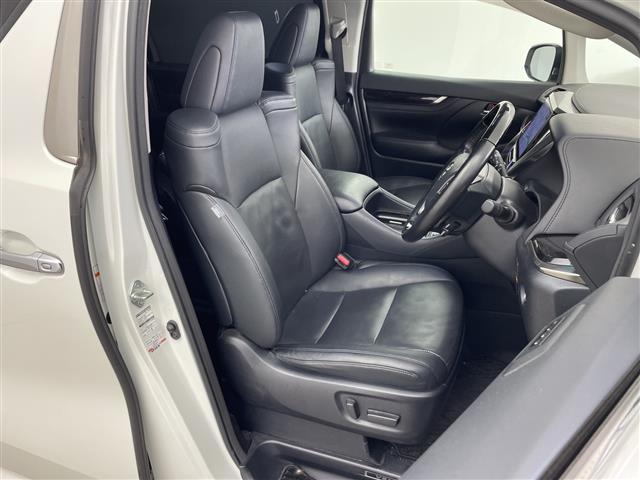 ヴェルファイア ２．５Ｚ　Ｇエディション　１１型ナビ　サンルーフ　フリップダウンモニター　両側パワースライドドア　パワーバックドア　レザーシート　シートヒーター　エアシート　プリクラッシュセーフティ　レーダークルーズコントロール　レーンキープ（9枚目）