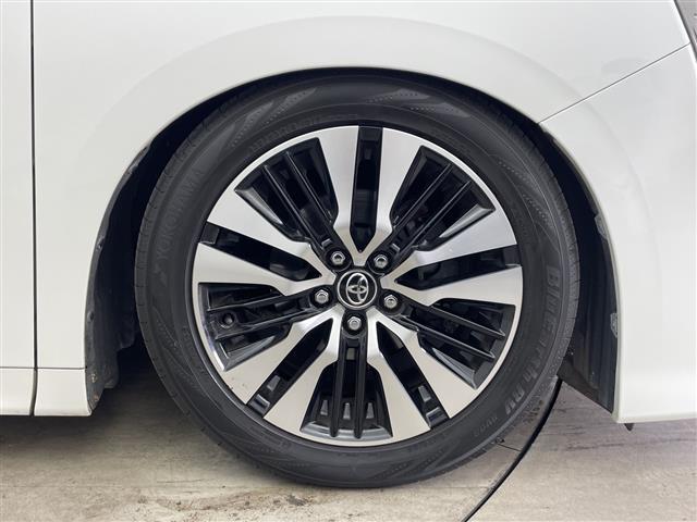 ヴェルファイア ２．５Ｚ　Ｇエディション　１１型ナビ　サンルーフ　フリップダウンモニター　両側パワースライドドア　パワーバックドア　レザーシート　シートヒーター　エアシート　プリクラッシュセーフティ　レーダークルーズコントロール　レーンキープ（40枚目）