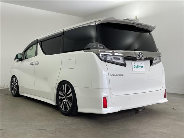 ヴェルファイア ２．５Ｚ　Ｇエディション　１１型ナビ　サンルーフ　フリップダウンモニター　両側パワースライドドア　パワーバックドア　レザーシート　シートヒーター　エアシート　プリクラッシュセーフティ　レーダークルーズコントロール　レーンキープ（42枚目）