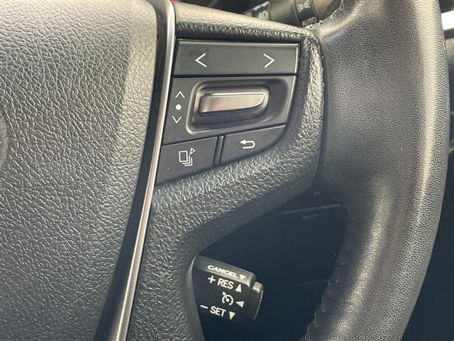 ヴェルファイア ２．５Ｚ　Ｇエディション　純正フリップダウンモニター　両側パワスラ　クルーズコントロール　前後コーナーセンサー　社外前後ドラレコ　ハーフレザーシート　純正１８インチアルミホイール　ＬＥＤヘッドライト　オットマン　ｎａｎｏｅ（22枚目）