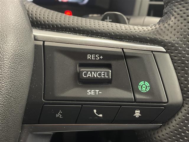 アウトランダーＰＨＥＶ Ｇ　純正ナビ・全方位カメラ・前後ドライブレコーダー・ＥＴＣ２．０・ハーフレザー・運転席パワーシート・前席シートヒーター・ステアリングヒーター・ワイヤレス充電・衝突軽減ブレーキ・レーダークルーズコントール（22枚目）