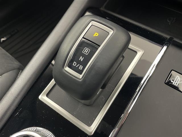 アウトランダーＰＨＥＶ Ｇ　純正ナビ・全方位カメラ・前後ドライブレコーダー・ＥＴＣ２．０・ハーフレザー・運転席パワーシート・前席シートヒーター・ステアリングヒーター・ワイヤレス充電・衝突軽減ブレーキ・レーダークルーズコントール（28枚目）