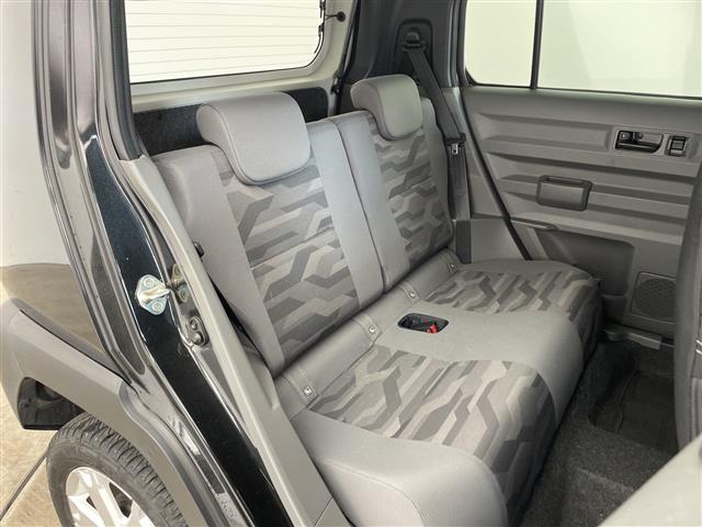 タフト Ｇ　クロムベンチャー　純正ナビ　ＴＶ　バックカメラ　ガラスルーフ　前後ドライブレコーダー　衝突回避支援ブレーキ　車線逸脱抑制機能　車線逸脱警報　ふらつき警報　標識認識　先行車発進お知らせ　シートヒーター　スマートキー（11枚目）