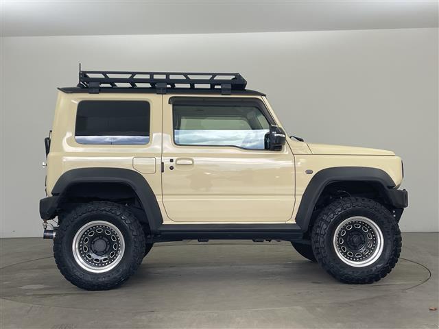 ジムニーシエラ ＪＣ　社外ナビ　ＴＶ　バックカメラ　ＥＴＣ　リフトアップ　ドライブレコーダー　クルーズコントロール　衝突軽減ブレーキ　車線逸脱警報　シートヒーター　社外マフラー　社外アルミホイール　スマートキー　ＬＥＤ（6枚目）