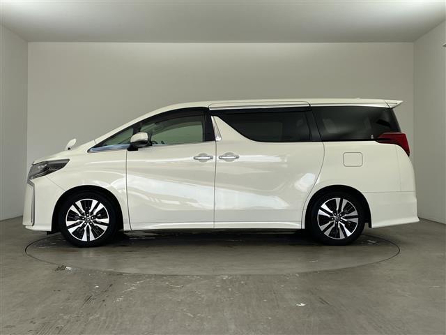 アルファード ２．５Ｓ　Ｃパッケージ　・純正ナビ・Ｂｌｕｅｔｏｏｔｈ接続・純正フリップダウンモニター・ドライブレコーダー・サンルーフ・デジタルインナーミラー・パワーバックドア・シートヒーター・ベンチレーション・ステアリングヒーター・ＥＴＣ（7枚目）