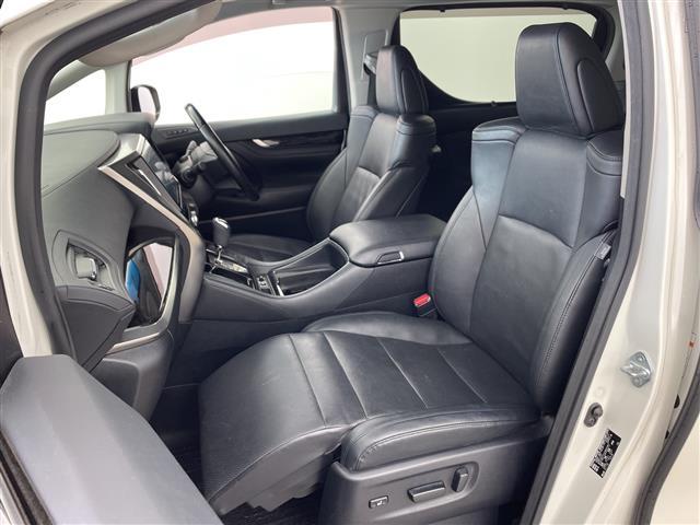 アルファード ２．５Ｓ　Ｃパッケージ　・純正ナビ・Ｂｌｕｅｔｏｏｔｈ接続・純正フリップダウンモニター・ドライブレコーダー・サンルーフ・デジタルインナーミラー・パワーバックドア・シートヒーター・ベンチレーション・ステアリングヒーター・ＥＴＣ（14枚目）