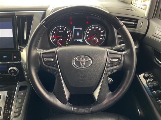 アルファード ２．５Ｓ　Ｃパッケージ　・純正ナビ・Ｂｌｕｅｔｏｏｔｈ接続・純正フリップダウンモニター・ドライブレコーダー・サンルーフ・デジタルインナーミラー・パワーバックドア・シートヒーター・ベンチレーション・ステアリングヒーター・ＥＴＣ（24枚目）