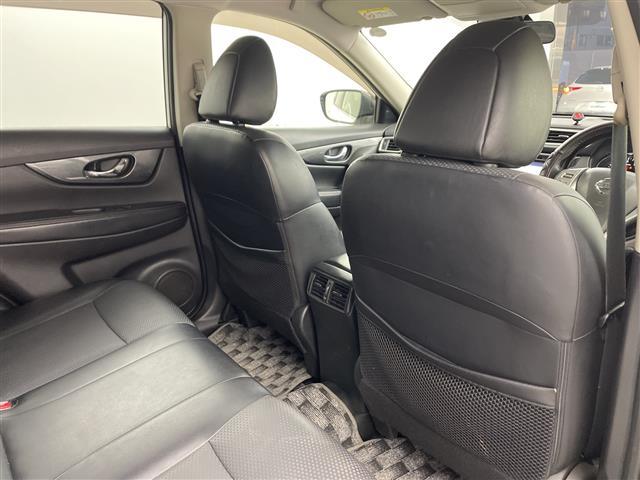 エクストレイル ２０Ｘ　エマージェンシーブレーキパッケージ　・純正ナビ・ワンセグ・ＣＤ・ＤＶＤ・ＵＳＢ・Ｂｌｕｅｔｏｏｔｈ接続・アラウンドビューモニター・ビルトインＥＴＣ・クルーズコントロール・ＬＥＤヘッドランプ・合皮シート・シートヒーター・コーナーセンサー（10枚目）