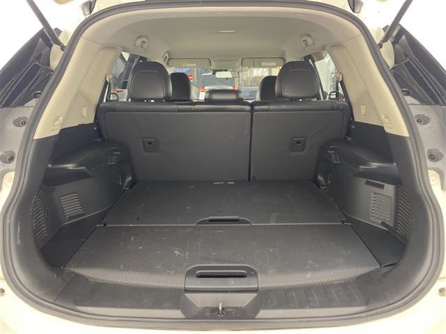 エクストレイル ２０Ｘ　エマージェンシーブレーキパッケージ　・純正ナビ・ワンセグ・ＣＤ・ＤＶＤ・ＵＳＢ・Ｂｌｕｅｔｏｏｔｈ接続・アラウンドビューモニター・ビルトインＥＴＣ・クルーズコントロール・ＬＥＤヘッドランプ・合皮シート・シートヒーター・コーナーセンサー（16枚目）