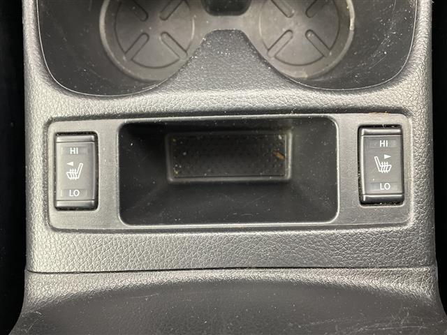 エクストレイル ２０Ｘ　エマージェンシーブレーキパッケージ　・純正ナビ・ワンセグ・ＣＤ・ＤＶＤ・ＵＳＢ・Ｂｌｕｅｔｏｏｔｈ接続・アラウンドビューモニター・ビルトインＥＴＣ・クルーズコントロール・ＬＥＤヘッドランプ・合皮シート・シートヒーター・コーナーセンサー（30枚目）