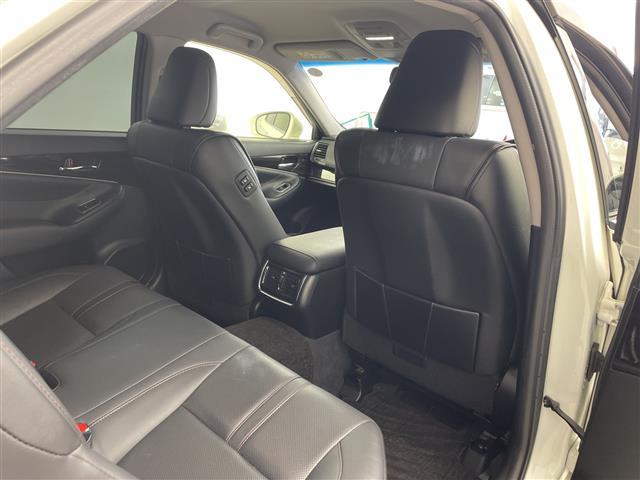 クラウンハイブリッド アスリートＳ　・後期モデル・純正ナビ＆ＴＶ＆ＣＤ＆ＭＳＶ＆ＢＴ・黒革シート・バックカメラ・シートベンチレーション・ビルトインＥＴＣ・レーダークルーズコントロール・社外２０インチアルミホイール・ＨＩＤ（10枚目）