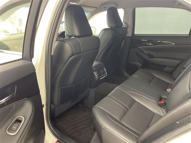 クラウンハイブリッド アスリートＳ　・後期モデル・純正ナビ＆ＴＶ＆ＣＤ＆ＭＳＶ＆ＢＴ・黒革シート・バックカメラ・シートベンチレーション・ビルトインＥＴＣ・レーダークルーズコントロール・社外２０インチアルミホイール・ＨＩＤ（14枚目）