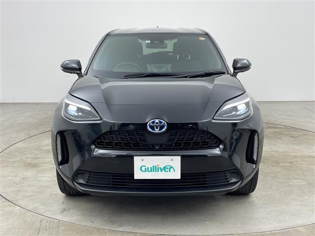 ヤリスクロス ハイブリッドＺ　・純正ＤＡ（ＢＴ／Ｍｉｒａｃａｓｔ／Ａｐｐｌｅｃａ）・ハーフレザーシート・シートヒーター・パワーシート・ステアリングヒーター・アラウンドビューモニター・プリクラッシュセーフティ・クリアランスソナー（4枚目）