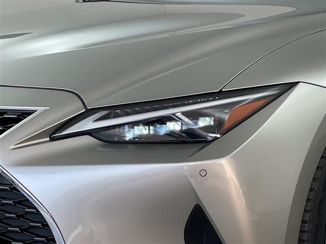 ＩＳ ＩＳ３００ｈ　バージョンＬ　・ムーンルーフ・プリクラッシュセーフティ・レーントレーシングアシスト・ＢＳＭ・オートマチックハイビーム・レーダークルーズコントロール・１０．３型ナビ・全方位カメラ・革シート・ドラレコ・ベンチレーション（37枚目）