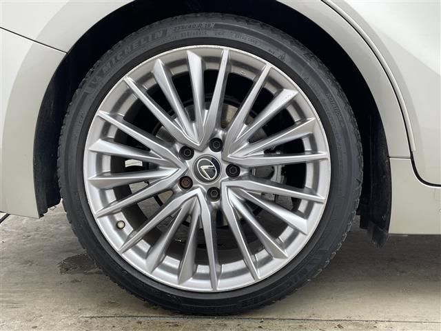 ＩＳ ＩＳ３００ｈ　バージョンＬ　・ムーンルーフ・プリクラッシュセーフティ・レーントレーシングアシスト・ＢＳＭ・オートマチックハイビーム・レーダークルーズコントロール・１０．３型ナビ・全方位カメラ・革シート・ドラレコ・ベンチレーション（41枚目）