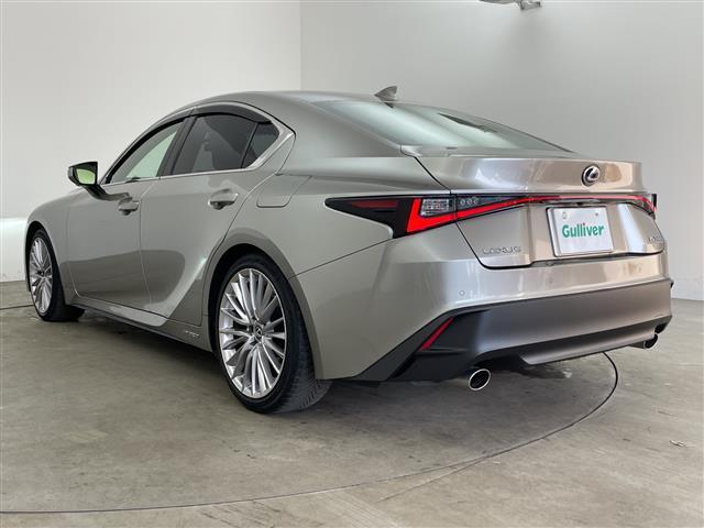 ＩＳ ＩＳ３００ｈ　バージョンＬ　・ムーンルーフ・プリクラッシュセーフティ・レーントレーシングアシスト・ＢＳＭ・オートマチックハイビーム・レーダークルーズコントロール・１０．３型ナビ・全方位カメラ・革シート・ドラレコ・ベンチレーション（43枚目）