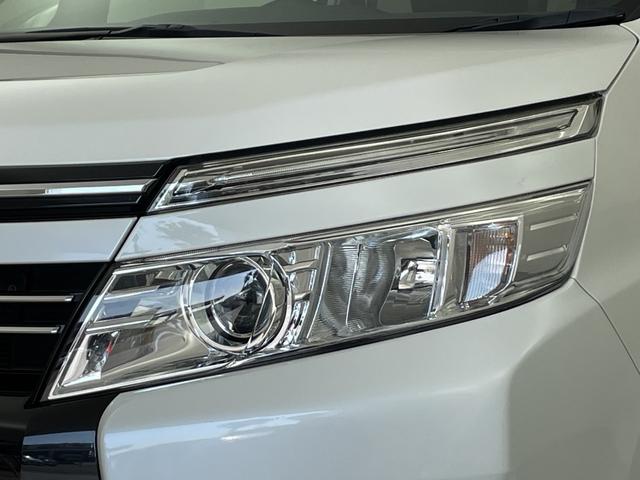 ヴォクシー ＺＳ　煌　・純正ナビ・フリップダウンモニター・バックカメラ・両側パワースライドドア・前方ドライブレコーダー・ビルトインＥＴＣ・ローダウン・スマートキー・スペアキー・純正アルミホイール・ＬＥＤヘッドライト・フォグ（41枚目）