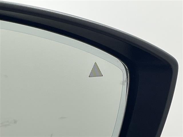 ＭＡＺＤＡ３ファストバック Ｘプロアクティブ　ツーリングセレクション　純正ナビ・全方位モニター・スマートブレーキサポート・レーンキープ・全速報接近車両検知・ブラインドスポットモニター・速度標識警報・パーキングセンサー・レーダークルーズコントロール・ＥＴＣ・シートヒーター（32枚目）