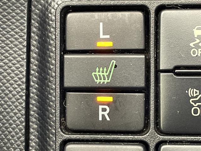 アクア Ｘ－アーバン　ソリッド　純正ナビ　ＴＶ　ＥＴＣ　バックカメラ　前後ドライブレコーダー　プリクラッシュセーフティ　レーンディパーチャーアラート　オートマチックハイビーム　ハーフレザー　シートヒーター　純正アルミホイール　ＬＥＤ（26枚目）