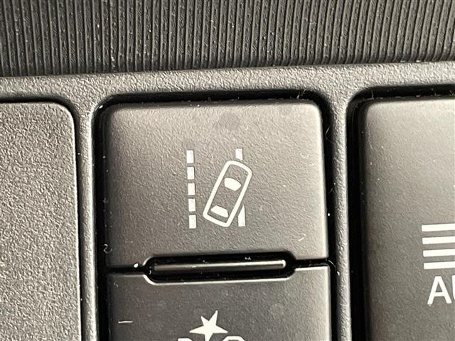 アクア Ｘ－アーバン　ソリッド　純正ナビ　ＴＶ　ＥＴＣ　バックカメラ　前後ドライブレコーダー　プリクラッシュセーフティ　レーンディパーチャーアラート　オートマチックハイビーム　ハーフレザー　シートヒーター　純正アルミホイール　ＬＥＤ（28枚目）