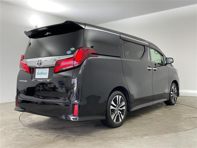 アルファード ２．５Ｓ　Ｃパッケージ　トヨタセーフティセンス　レーントレーシングアシスト　クリアランソナー　パーキングサポートブレーキ　プリクラッシュセーフティ　ロードサインアシスト　先行車発進告知　ＬＥＤヘッドランプ　前席パワーシート（3枚目）