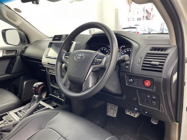 �K���X�R�[�e�B���O�A�i�r�Q�[�V�����A�d�s�b�ȂǁA���̑��̃p�[�c�̎��t�������ς���̂����k�������Ă���܂��I�I�N���}�̂��Ɖ��ł����C�����������I