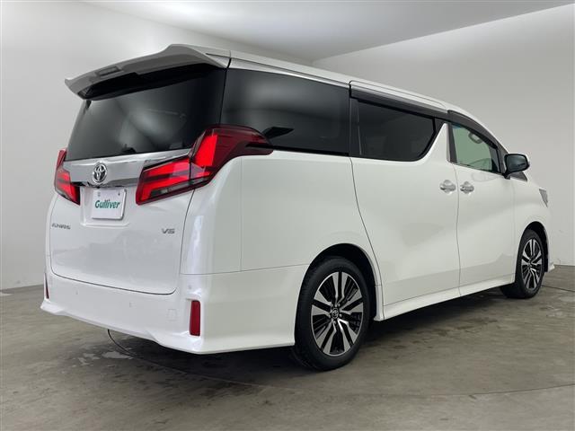 アルファード ３．５ＳＣ　ワンオーナー車　純正ナビ　全方位カメラ　トヨタセーフティセンス　ＪＢＬサウンド　純正後席モニター　デジタルインナーミラー　両側パワスラ　パワーバックドア　ＢＳＭ　純正１８インチＡＷ　革シート　ドラレコ（3枚目）