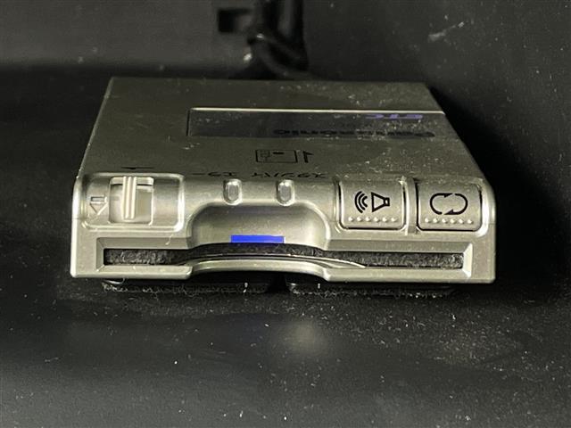 フィット １３Ｇ・Ｆパッケージ　コンフォートエディション　・純正ディスプレイオーディオ（ＣＤ／ＵＳＢ／ＴＶ）・衝突軽減ブレーキ・バックカメラ・シートヒーター・ＥＴＣ・ヘッドライトレベライザー・ＥＣＯＮ・プッシュスタート・スマートキー（32枚目）