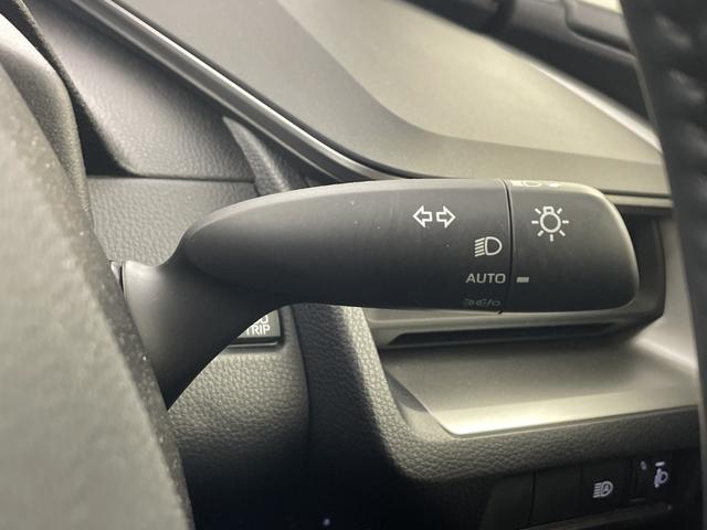 プリウス Ｕ　純正ディスプレイオーディオ　バックカメラ　前後ドライブレコーダー　ビルトインＥＴＣ２．０　トヨタセーフティセンス　スマートキー　ＡＣ１００Ｖ１５００Ｗ　レーダークルーズコントロール　ＬＥＤライト（66枚目）